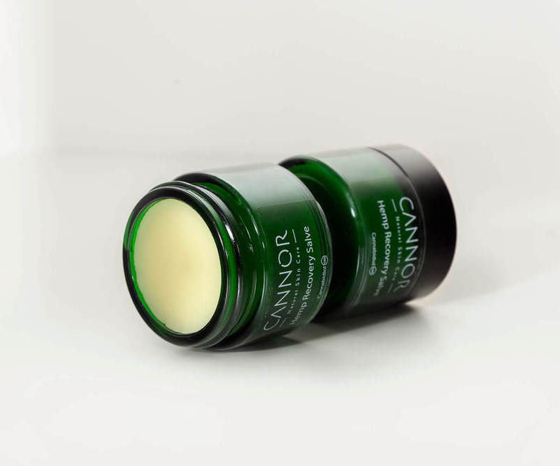 Cannor Voimakkaasti regeneroiva voide hamppuuutteilla - CBD, 250 ml